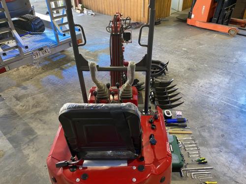 Digger-King-10-View-over-controls