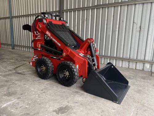 T15-Tracked-Mini-Skid-Steer-Loader-1