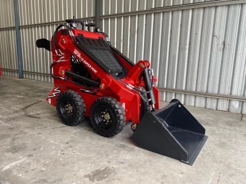 T15-Tracked-Mini-Skid-Steer-Loader-24