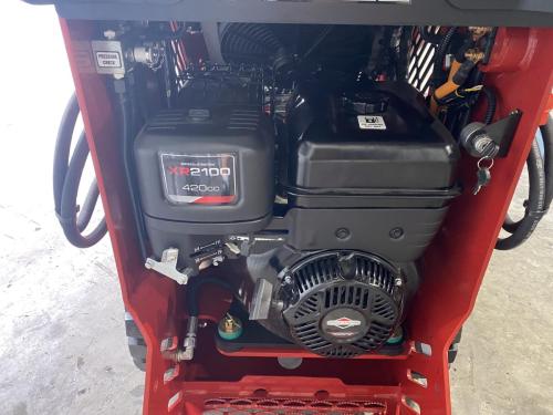 T15-Tracked-Mini-Skid-Steer-Loader-36