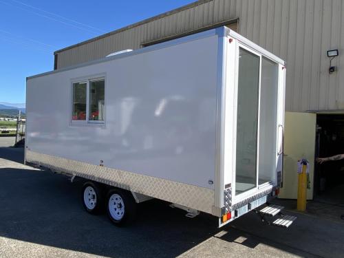 king-kong-mobile-room-26